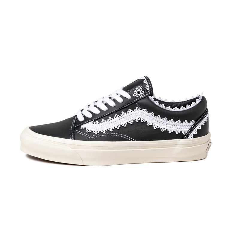 Vans Premium Old Skool *Coquette* - 36 / Black / White - 1