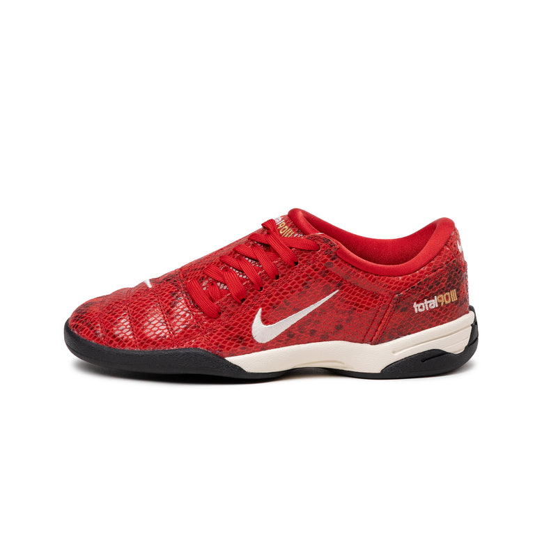 Nike Wmns Total 90 SE