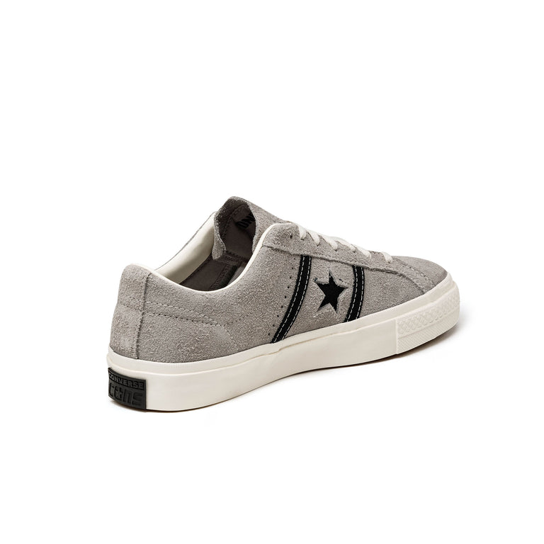 Converse One Star Academy Pro