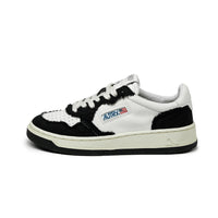 靴 Autry Medalist Low Man Goat/Goat Black Autry Medalist W *Goat / Canvas* Sneaker » Buy online now!