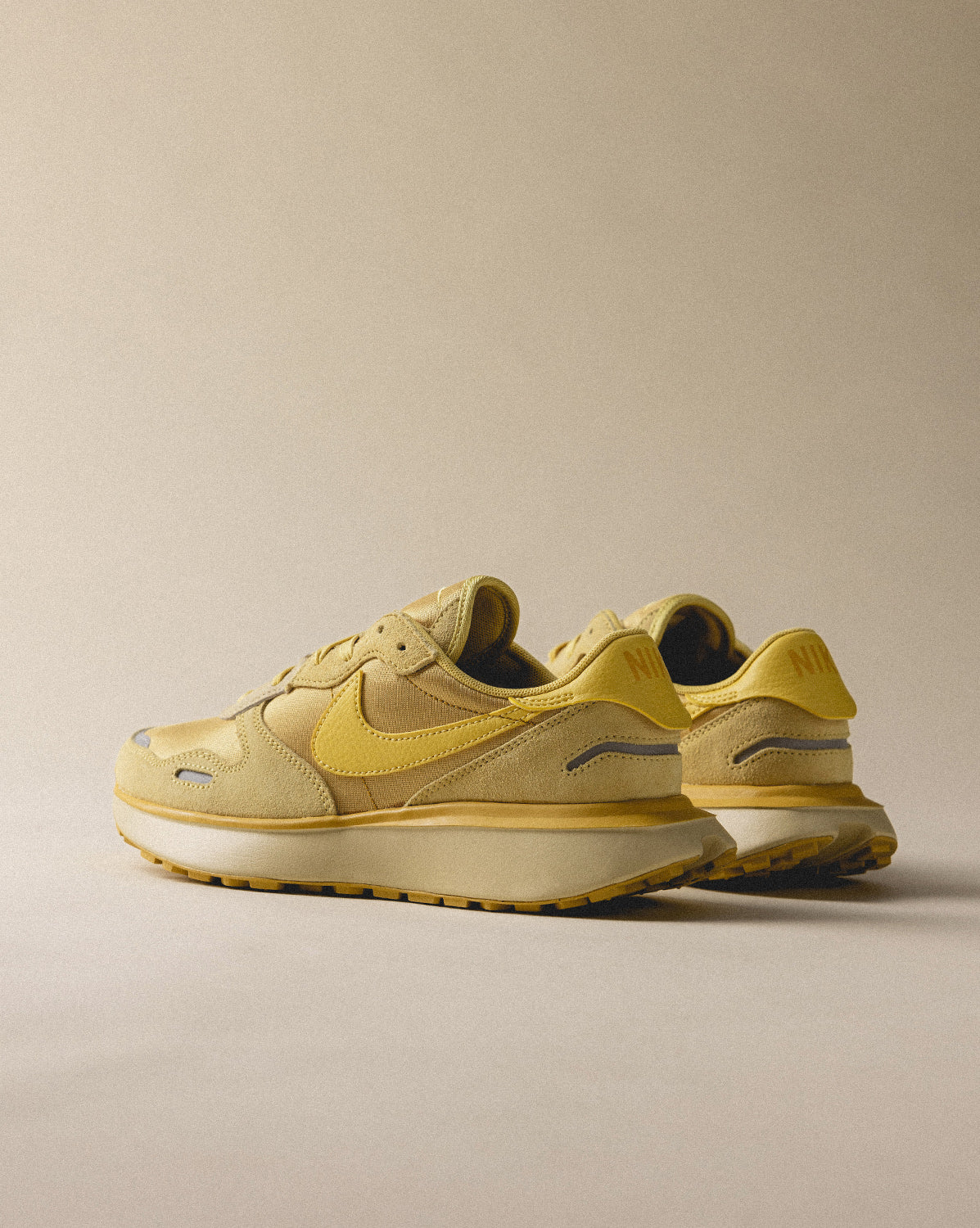★NIKE WS Phoenix Waffle Wheat Gold★ Size 10 - Nike Phoenix Waffle Wheat Gold W for sale online