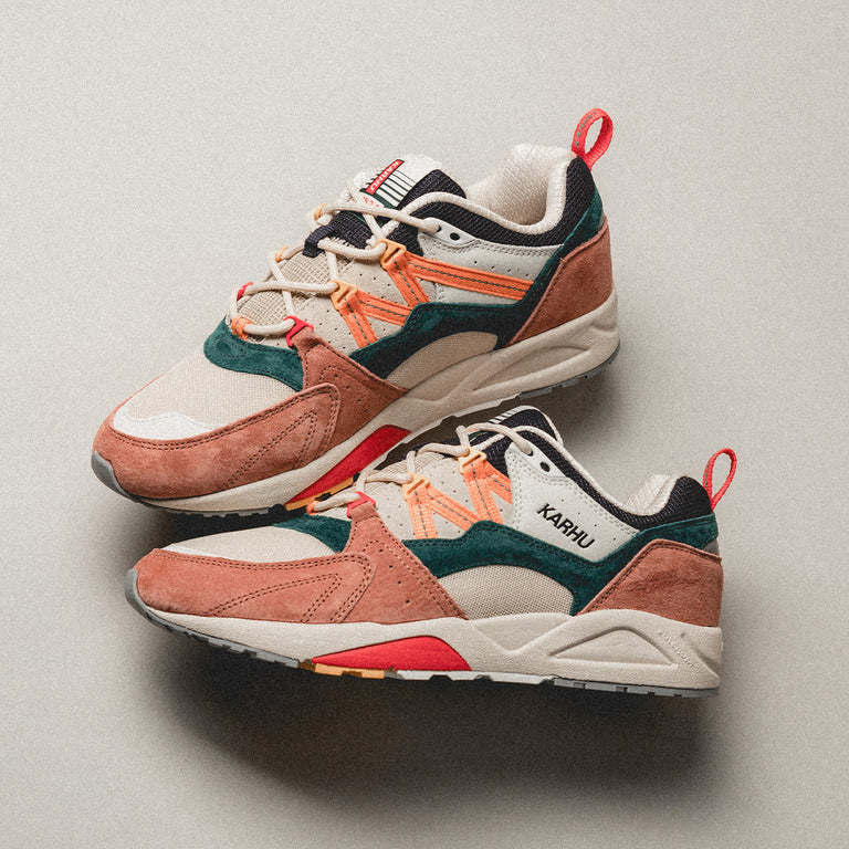 Karhu Fusion 2.0 onfeet