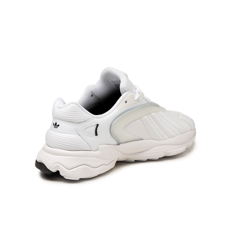 Adidas Oztral