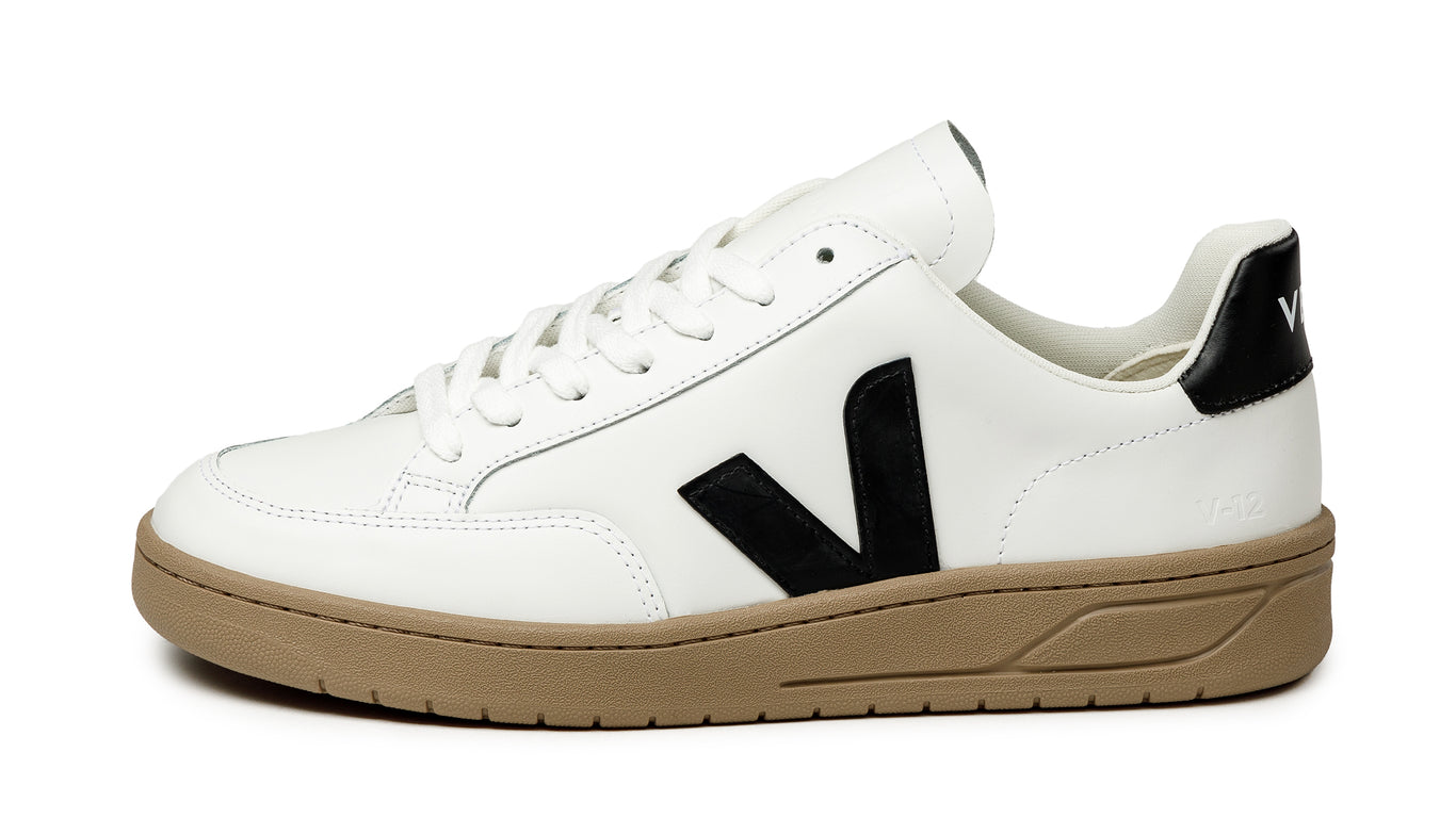Veja V 12 Leather
