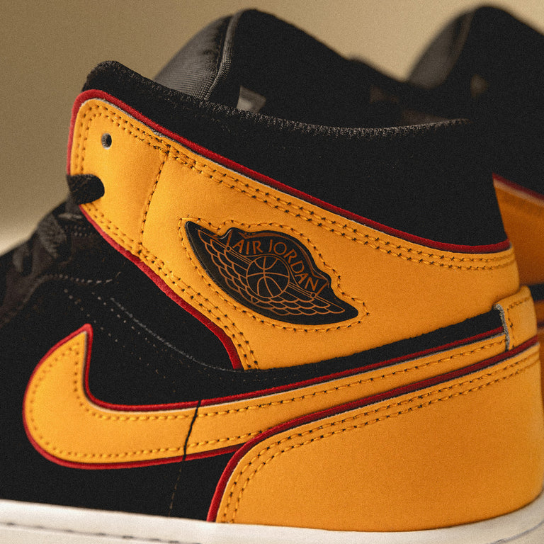 Air jordan 1 mid black and yellow top