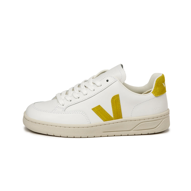 Veja V-12 Leather W