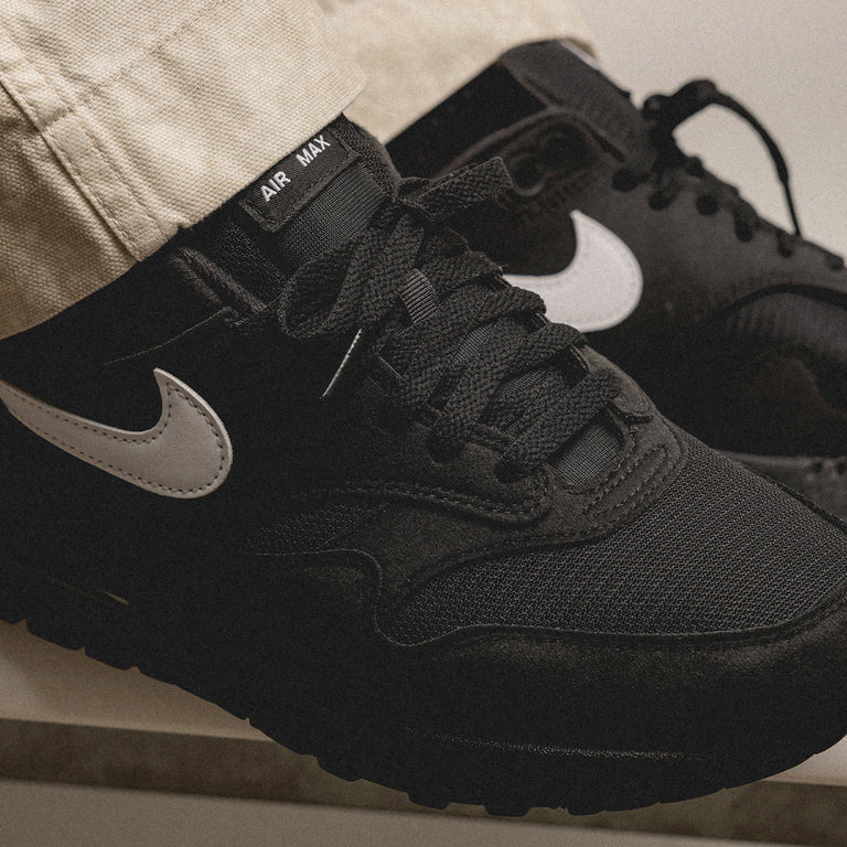 Nike Air Max 1 onfeet