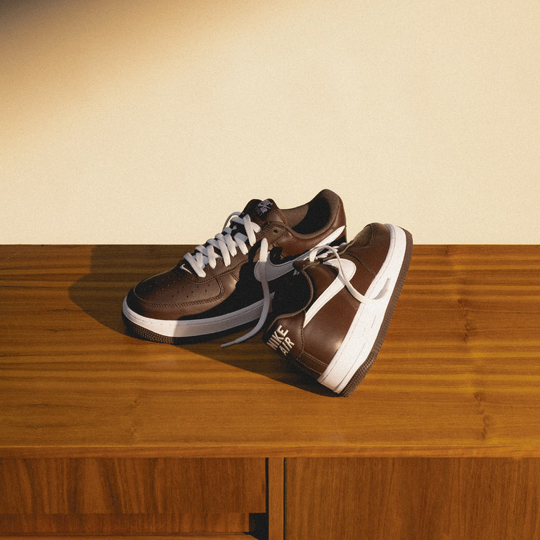 Nike air force low retro qs 2025