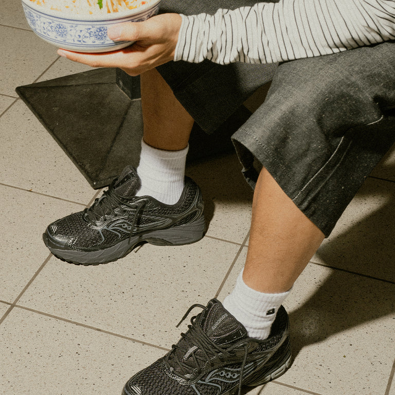 Saucony Pro Grid Ride 1 onfeet