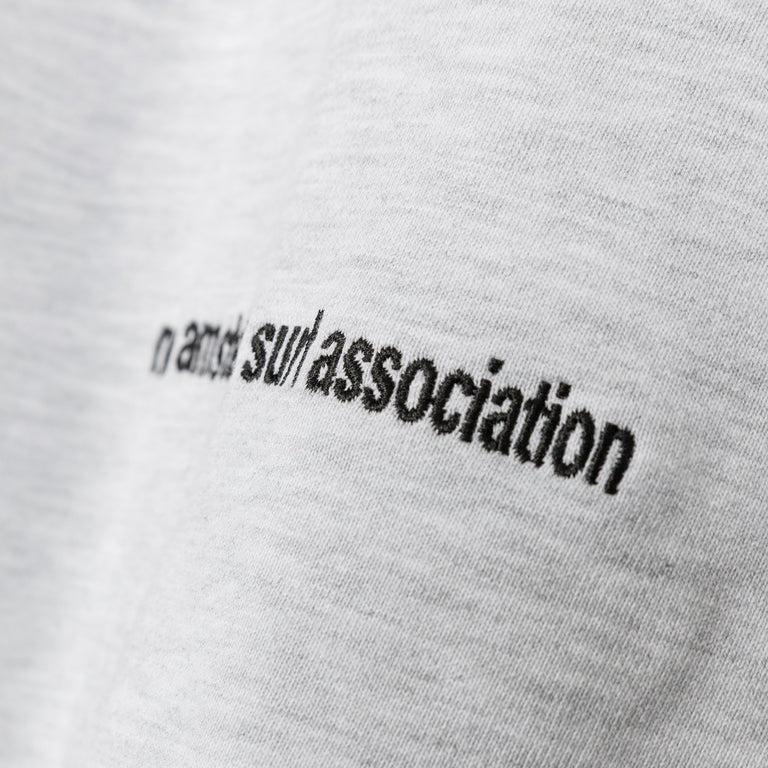 New Amsterdam Surf Association Beach Sign Crewneck - L / Ash - 4