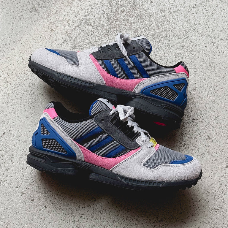 Adidas ZX 8000 onfeet