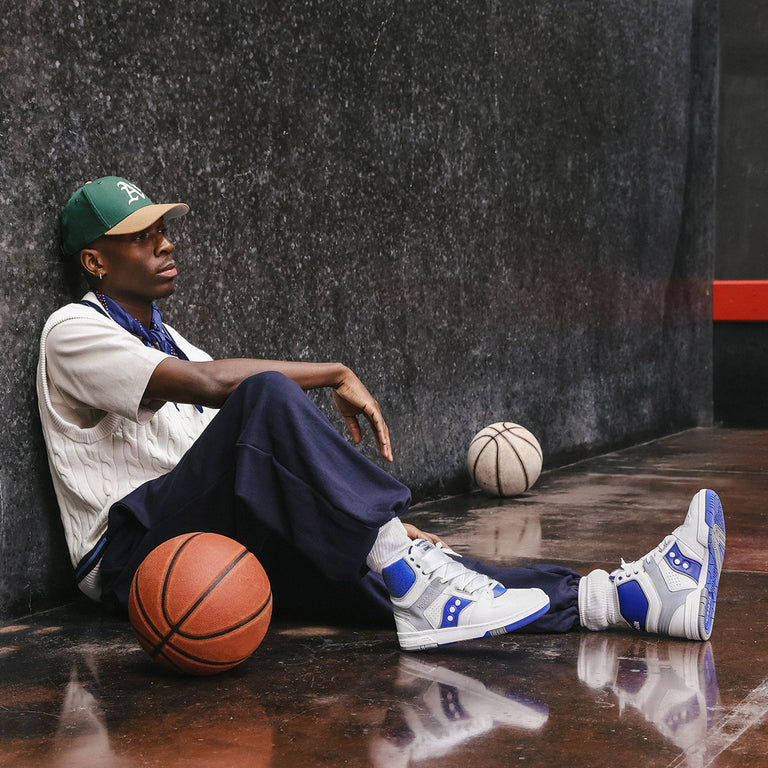 Saucony basketball store