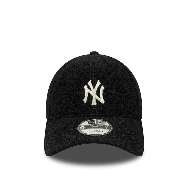 New Era MLB New York Yankees Winter Borg 9FORTY Cap - 1