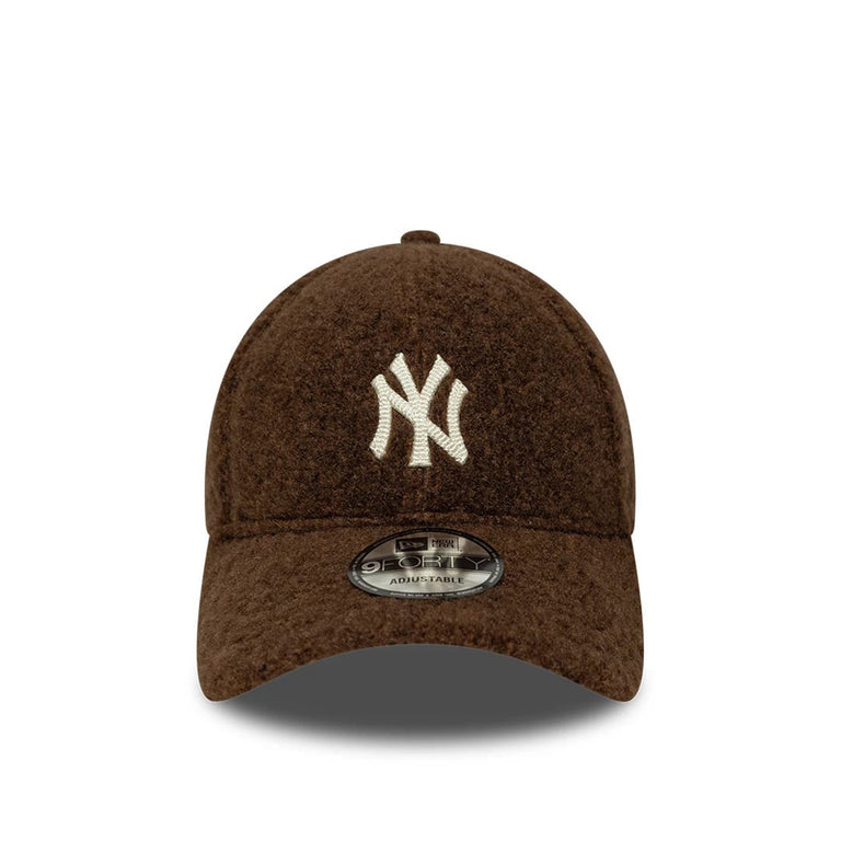 New Era MLB New York Yankees Winter Borg 9FORTY Cap - 1