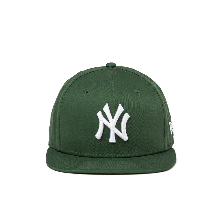 New Era MLB New York Yankees 9FIFTY League Essential Cap - S/M / Cilantro Green / White
