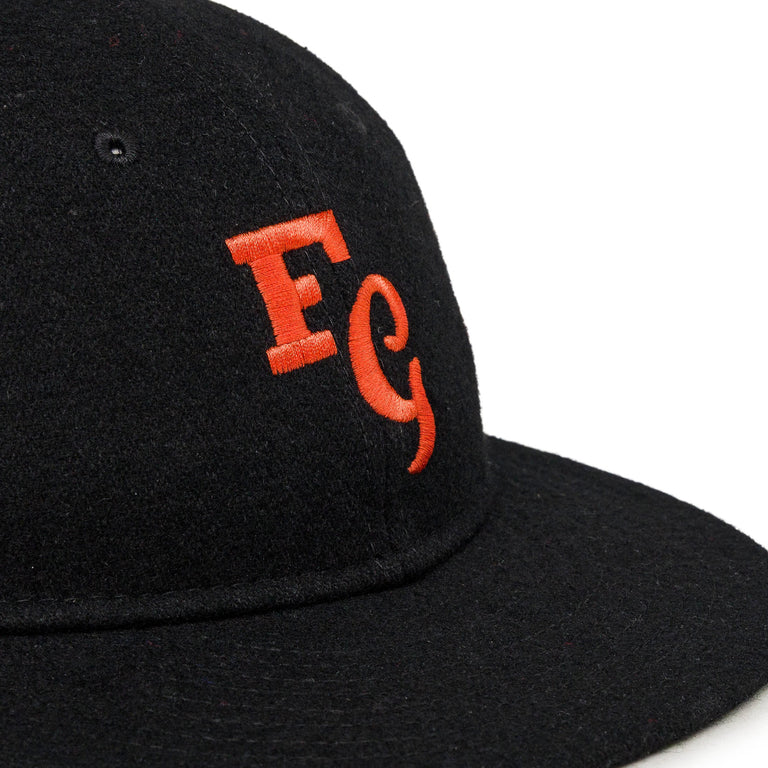 New Era x Fear of God MLB San Francisco Giants 59FIFTY Fitted Cap onfeet