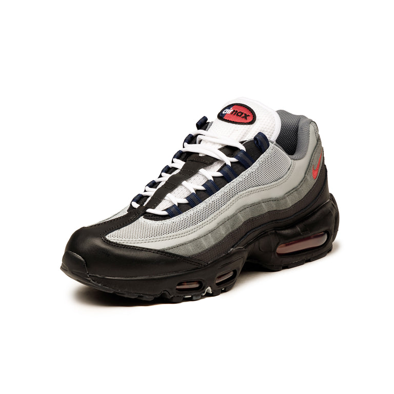 Nike Air Max 95 *Track Red*  onfeet