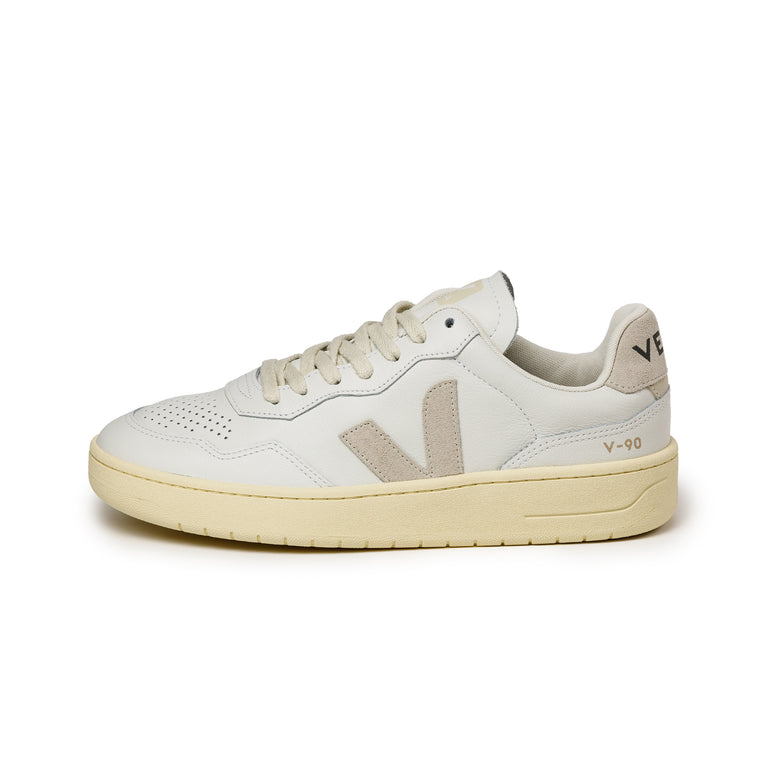 V10 extra white veja sale