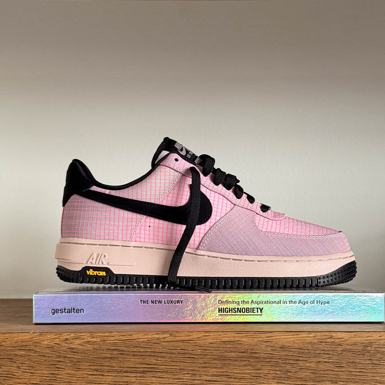 Nike Air Force 1 '07 LX *Vibram* onfeet
