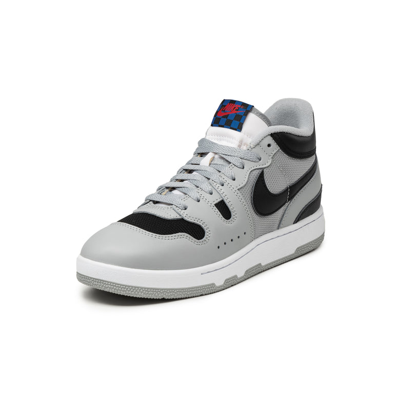 Nike Attack QS SP