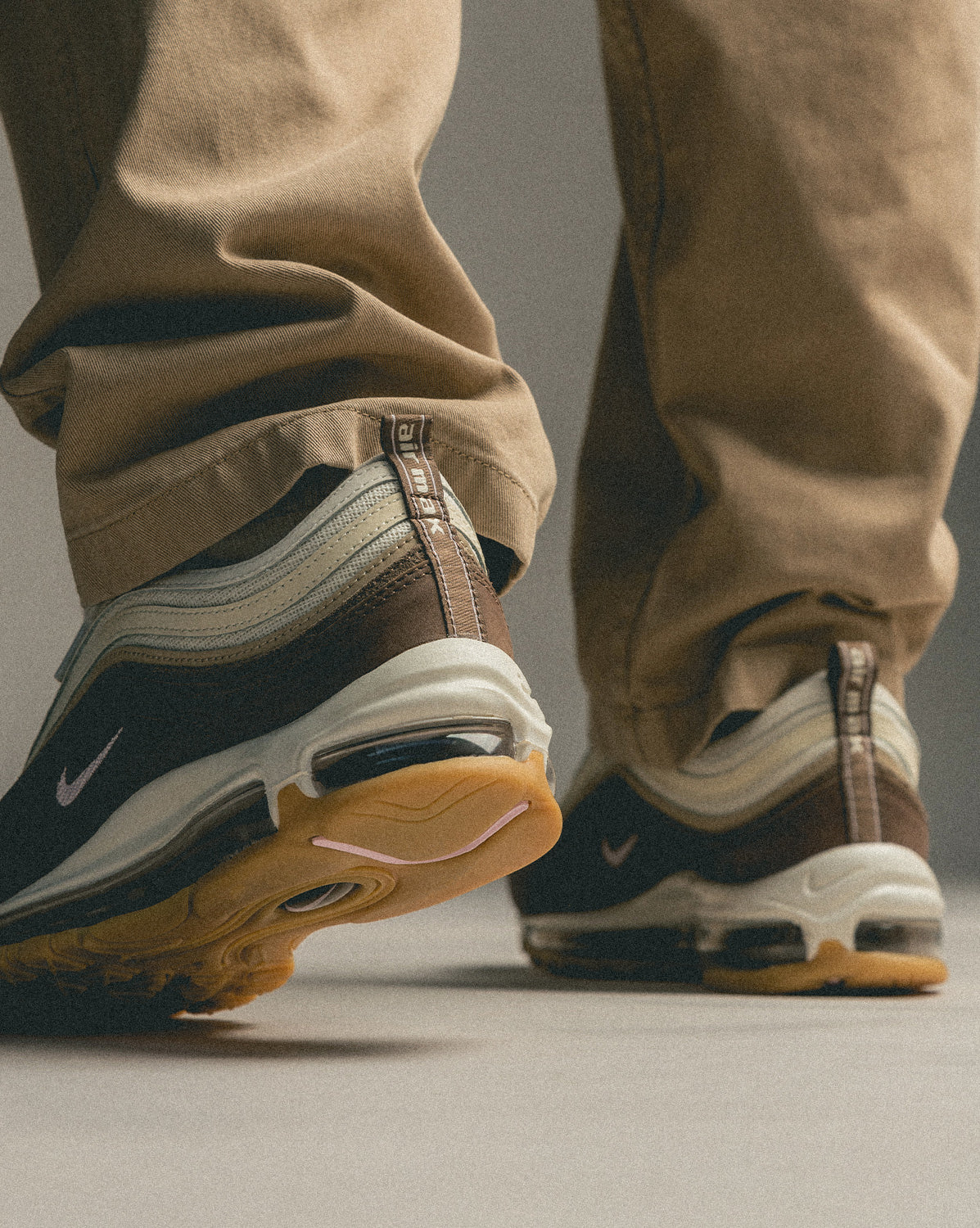 Nike Air Max 97 SE – buy now at Asphaltgold Online Store!