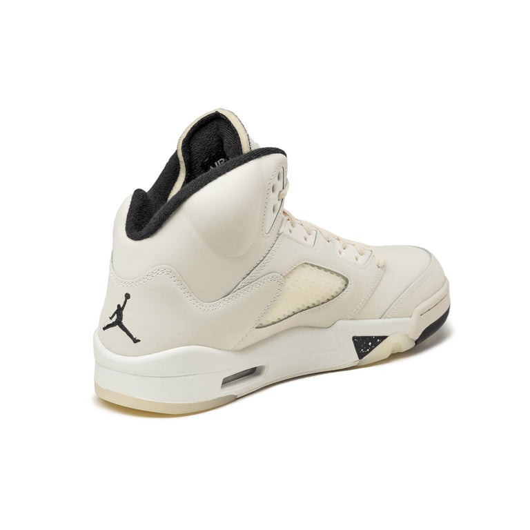 Nike Air Jordan 5 Retro SE onfeet