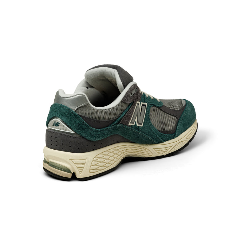 New Balance M2002REM