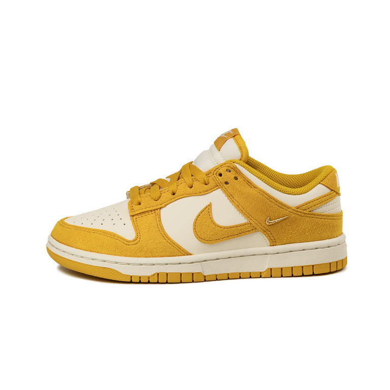 Nike Wmns Dunk Low *Mini Swoosh*