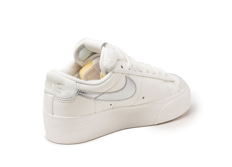Le silver new arrivals nike