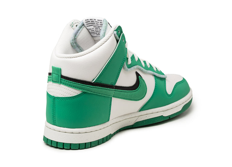 Nike Dunk Hi Retro SE *Stadium Green* onfeet