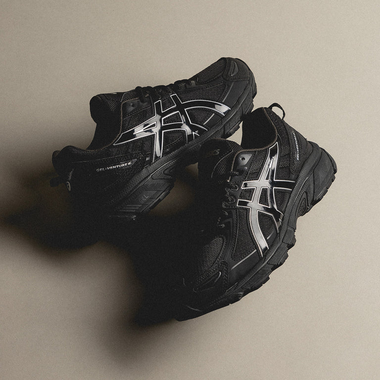 Asics GEL-Venture 6 onfeet