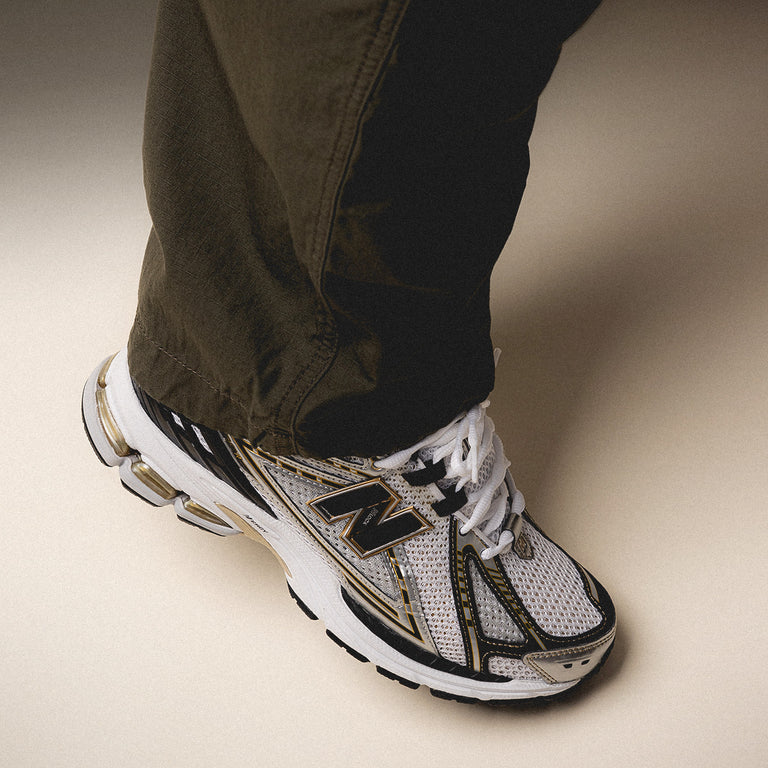 New Balance M1906RA onfeet