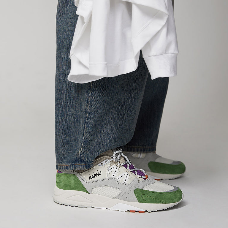 Karhu Fusion 2.0 *Flow State* onfeet