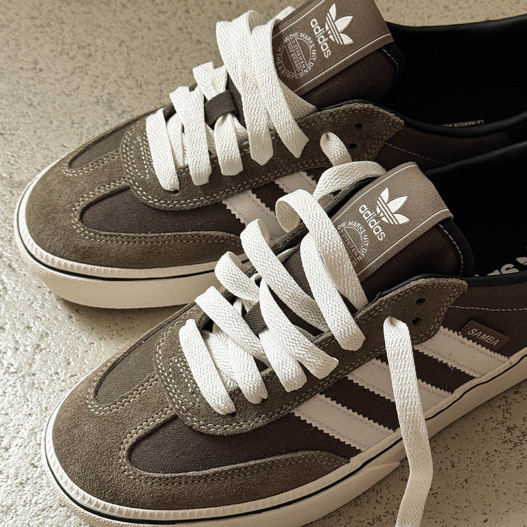 Adidas Samba ST onfeet