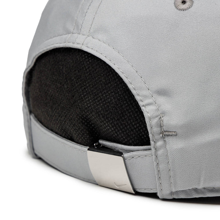 Nike Club Metal Swoosh Cap