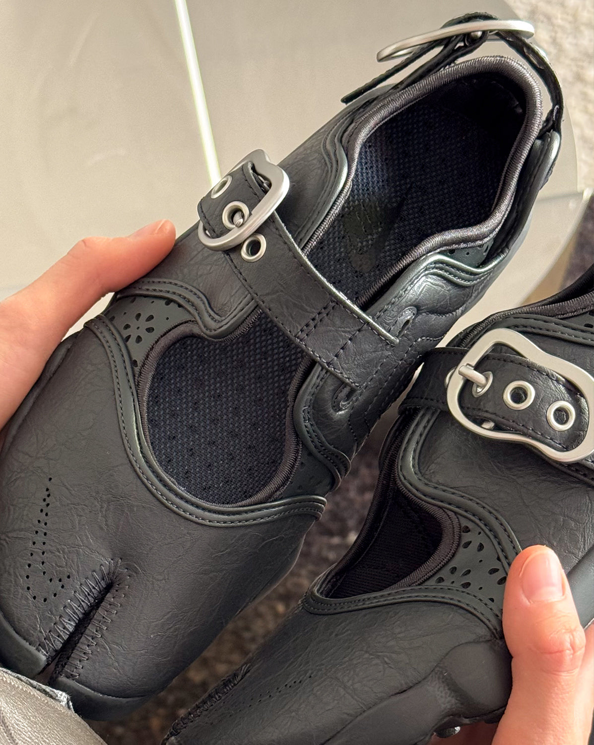 Nike Wmns Air Rift Leather Sneaker » Buy online now!