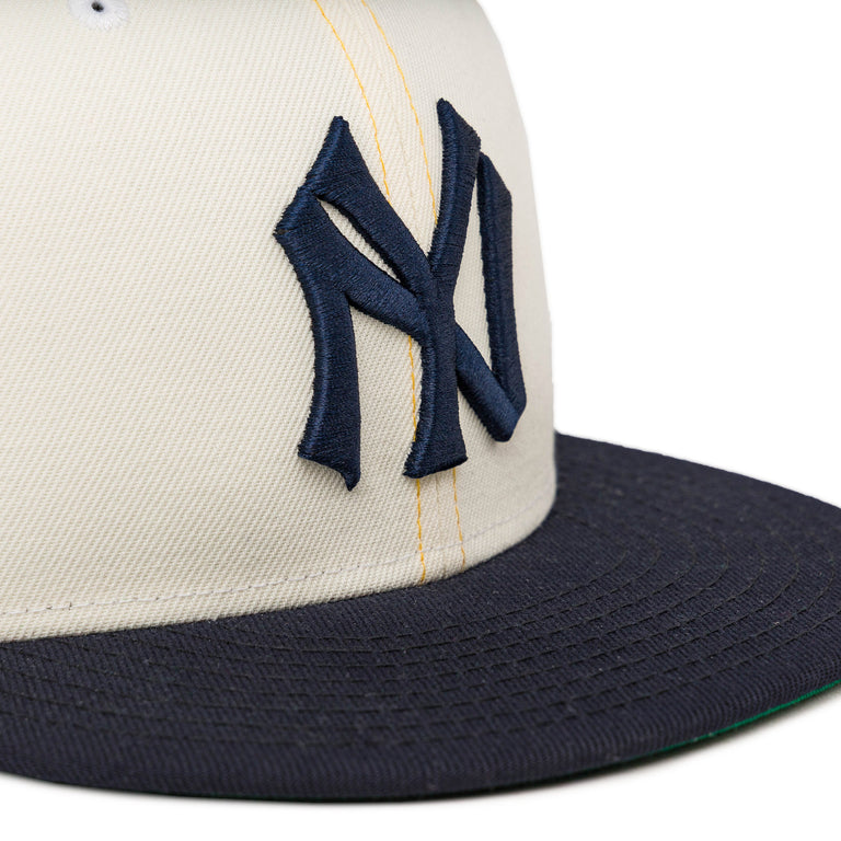 New Era MLB New York Yankees 59FIFTY Fitted Cap - 7 / Chrome / Navy - 2