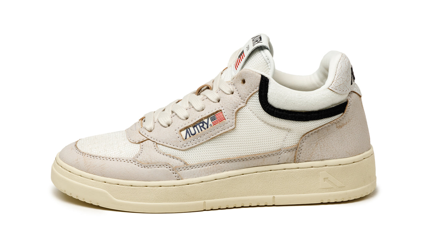 スニーカー AUTRY Men Sneakers AULWGG04 WHITE Autry Medalist Low Sneakers In Super-soft White Nappa
