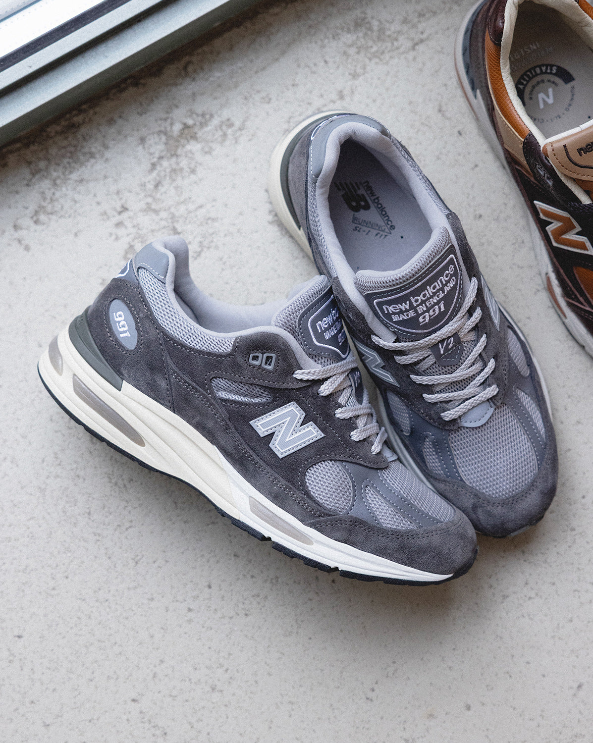 new balance 90s sneakers