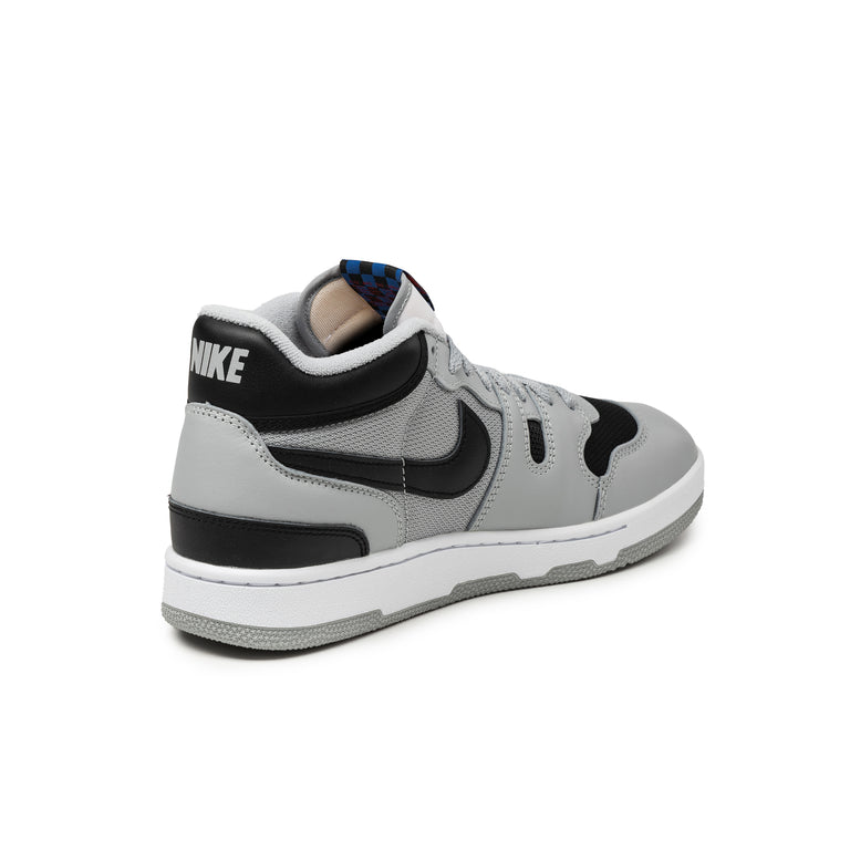 Nike Attack QS SP