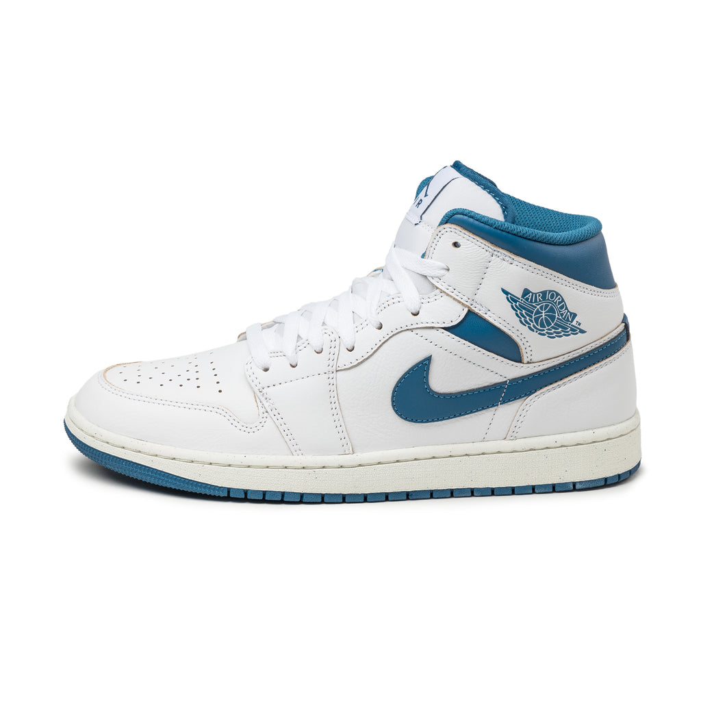 Nike jordans 1 mid top