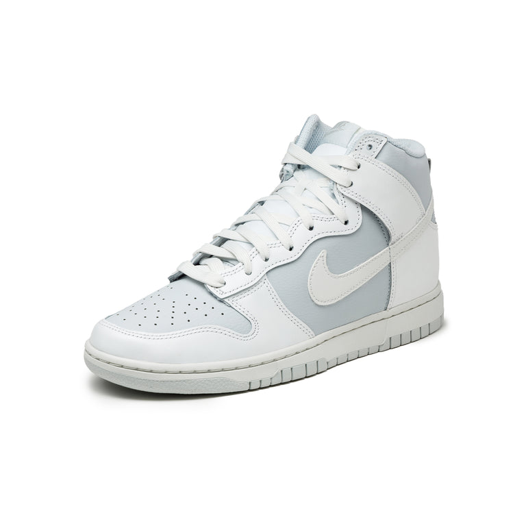 Nike Dunk High Retro *Pure Platinum* onfeet