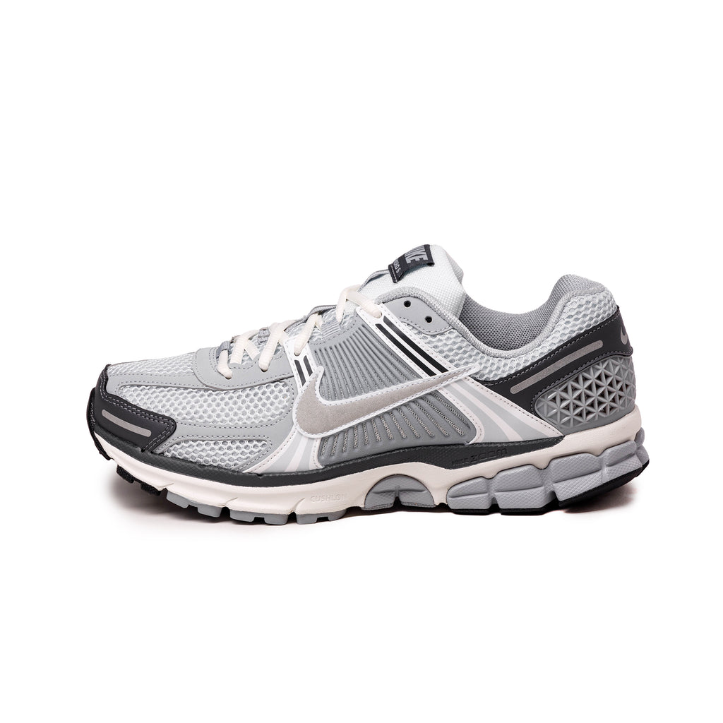 Nike Wmns Zoom Vomero 5 sneakers dispo en ligne maintenant