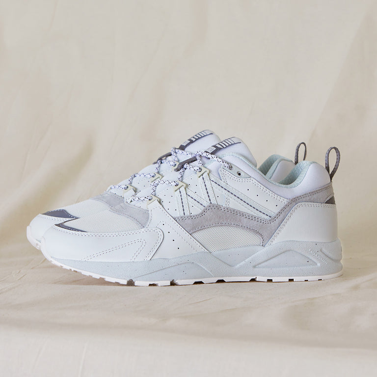 Karhu Fusion 2.0 *Legend Pack* onfeet