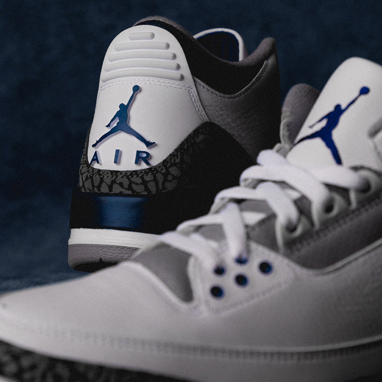Nike Air Jordan 3 Retro *Midnight Navy* onfeet