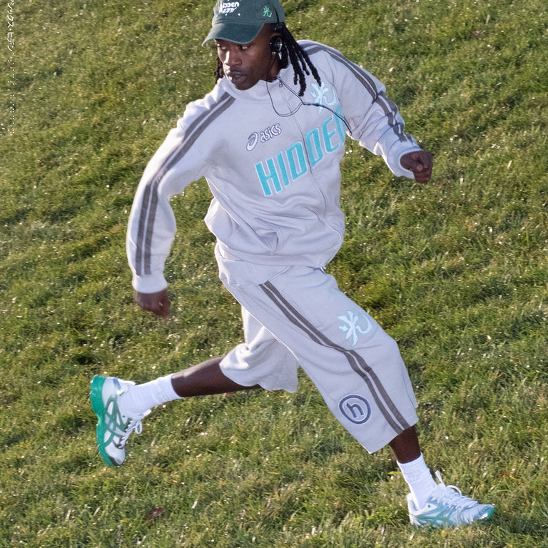 Asics x Hidden NY GEL-DS Trainer 14 onfeet