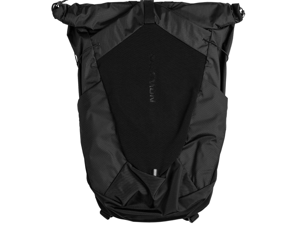 Salomon day pack top