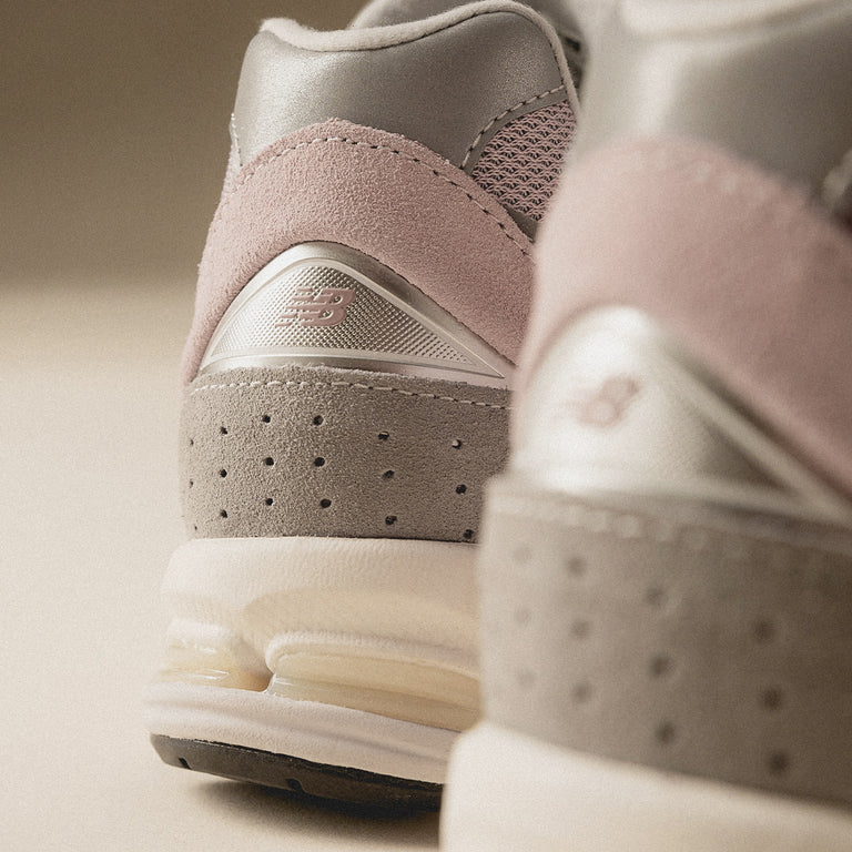 New Balance M2002RFC onfeet