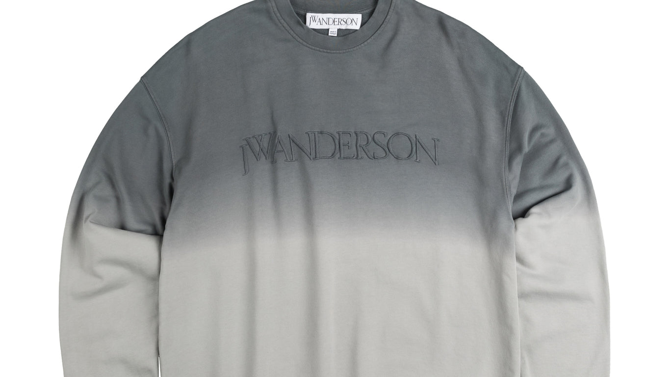 【あす楽対応】 Gradient Embroidery Logo Anderson JW Sweatshirt Apparel | トップス