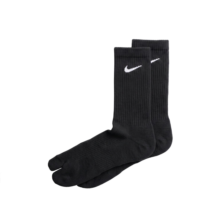 Nike	Everyday Plus Tabi Socks - XL / Black / White - 1